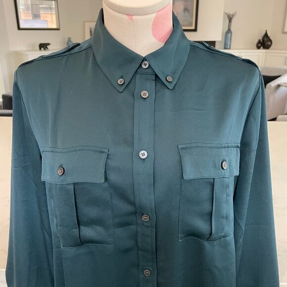 Banana Republic Dillon Utility Button Down LS Polyester Blouse Loch Green Sz M - Picture 4 of 10